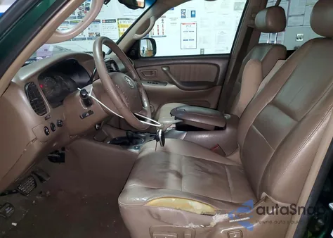 2004 Toyota Sequoia Limited z USA, uszkodzony, nr VIN 5TDBT48A64S208018